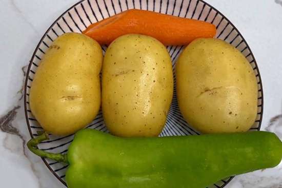 土豆新做法又酥又脆实在太好吃了