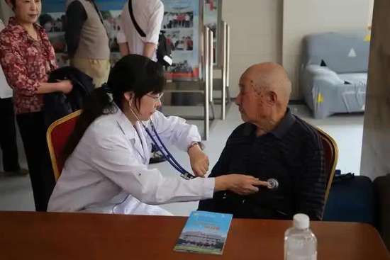 老医生高血糖讲解视频