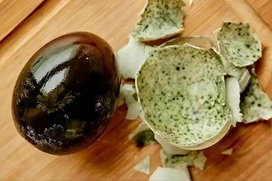 经常吃皮蛋对身体有危害吗