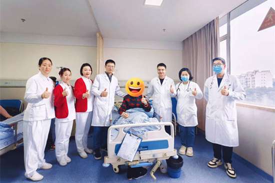 九旬危重症老人生命危险