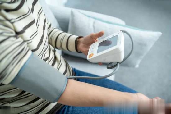 天冷感觉手脚不听使唤