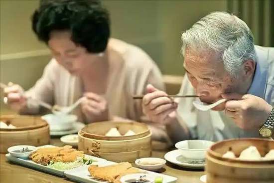 医生谈论自己也是高血压患者