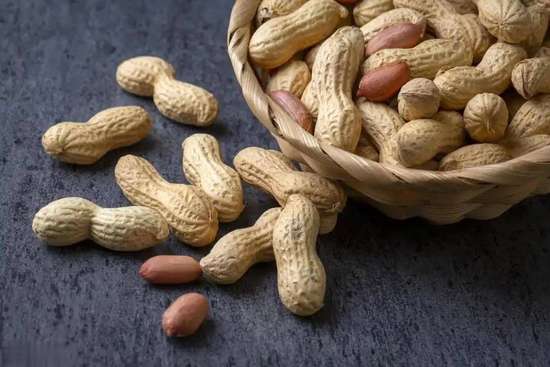 坚持吃半年花生