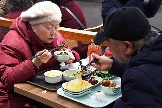年纪越大越应该控制饮食