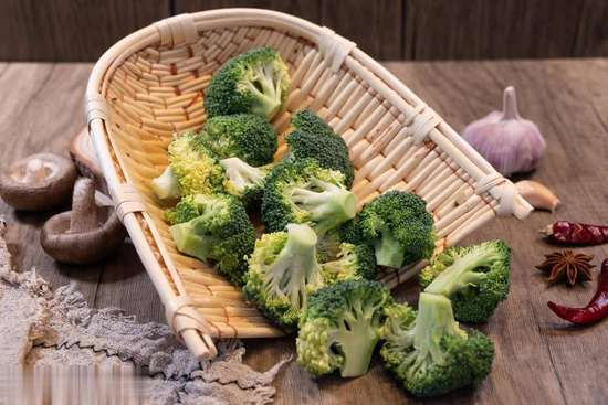 老人一吹风就感冒是怎么回事