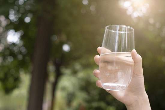 老年人腿抽筋需要补钙吗