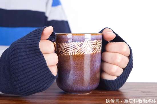 喝牛奶最佳时间