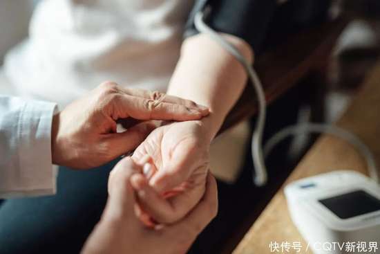 杭州一男子晨跑猝死