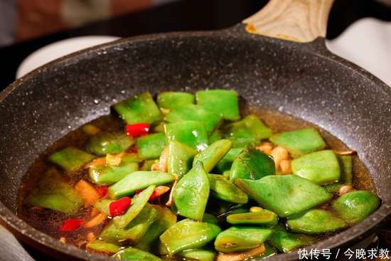 油豆角不熟有毒吗