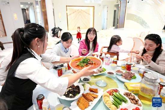 舌尖经济新活力