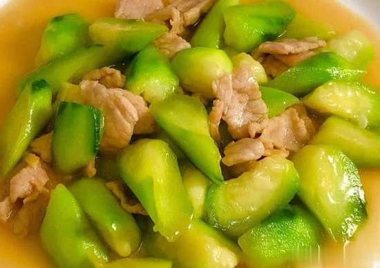 丝瓜炒肉