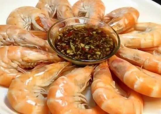 保姆白灼虾做法