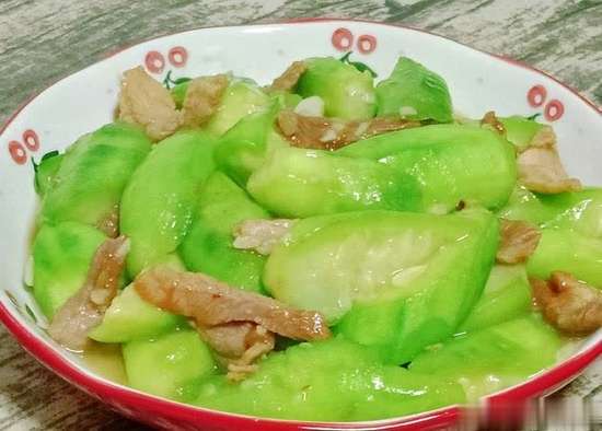 丝瓜炒肉