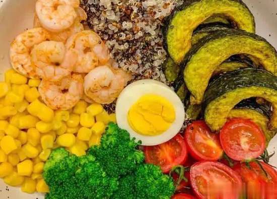 午餐补蛋白食物