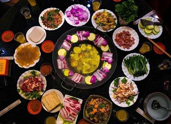 《舌尖上的贵州》过年