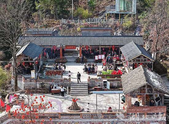 巴乡古寨刨汤宴