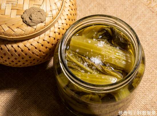 喝酒时不能碰花生米