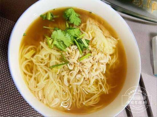 新春走基层年三十