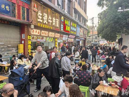 排队3000桌的餐厅