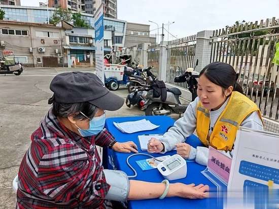 糖尿病人半夜2.3点醒是什么原因