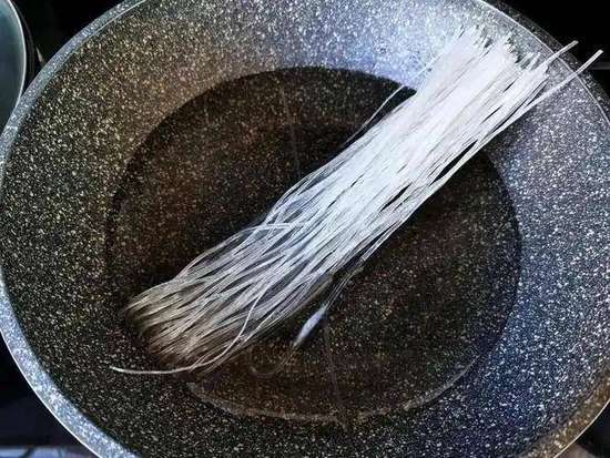 医生研究发现吃甜食老人更健康