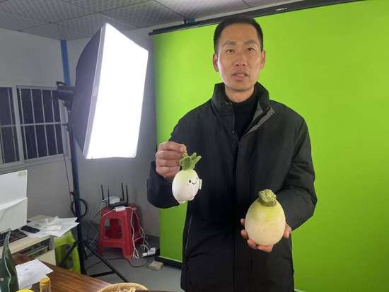 湖北腊鱼腊肉直播卖货