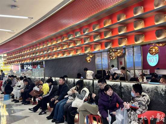 排队3000桌的餐厅