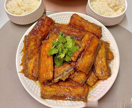 提醒中老年多吃肉和菜