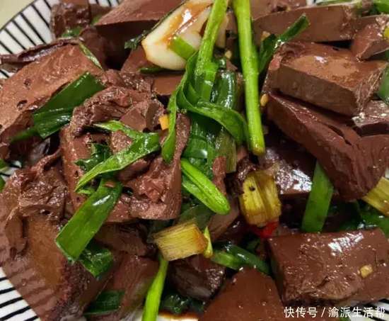 常吃猪血功效与作用