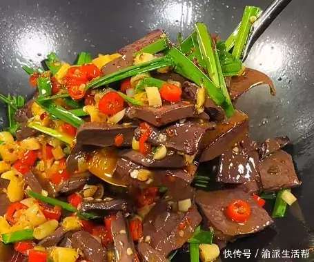 常吃猪血功效与作用