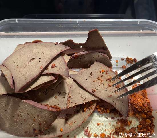 喝酒吃猪肝的危害