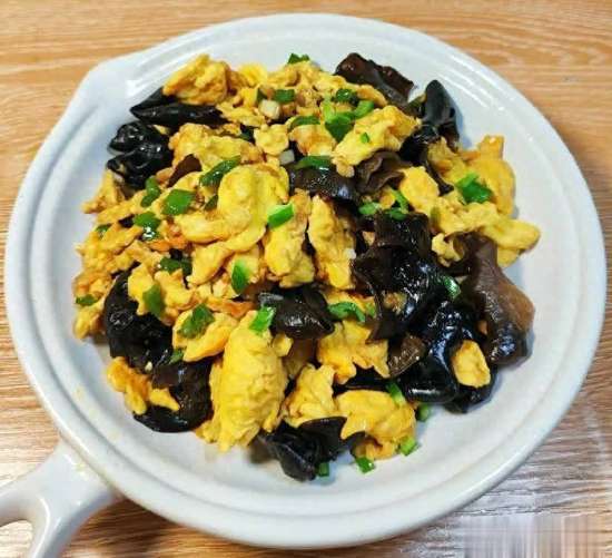 天天吃饭不发愁