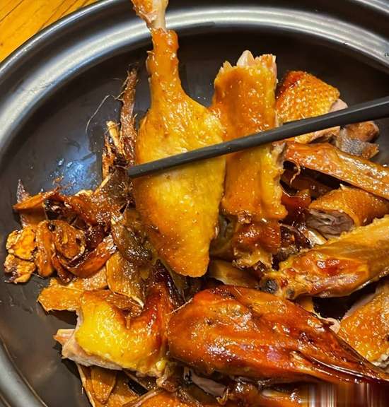 北风呼啸寒气浓