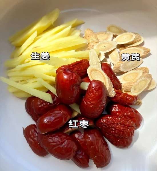 冬天适合喝什么水养生