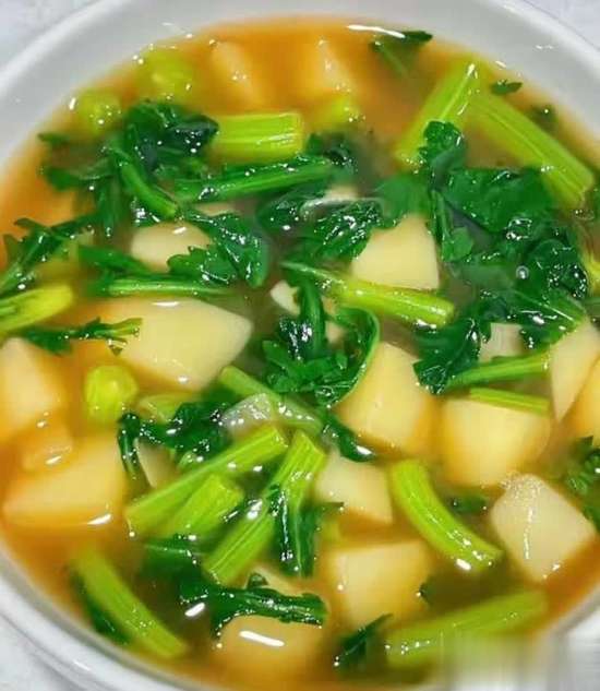 天越冷越要喝水