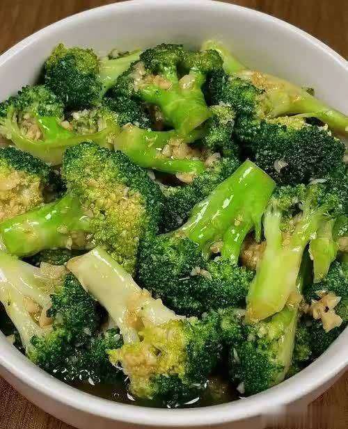 天天吃饭不发愁