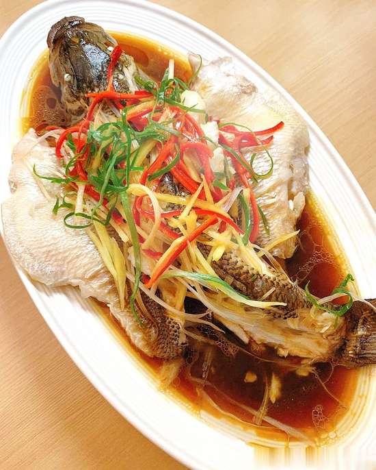 提醒中老年多吃肉和菜