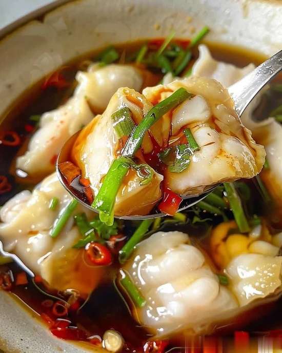 提醒中老年多吃肉和菜