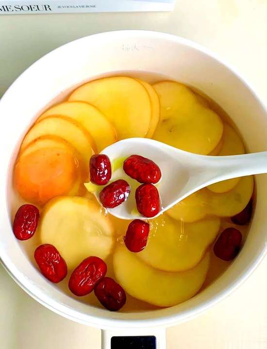 雪梨蒸冰糖止咳化痰的做法