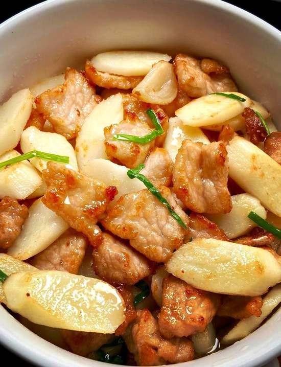 立春后多给孩子吃这5种菌类菜