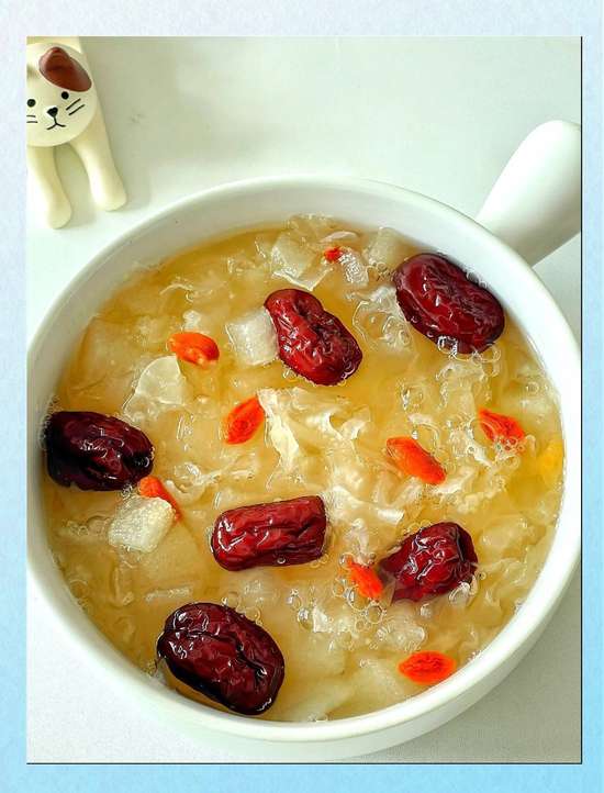 银耳汤止咳润肺的家常做法