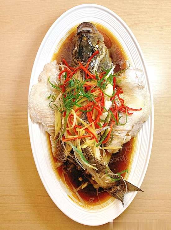 提醒中老年多吃肉和菜