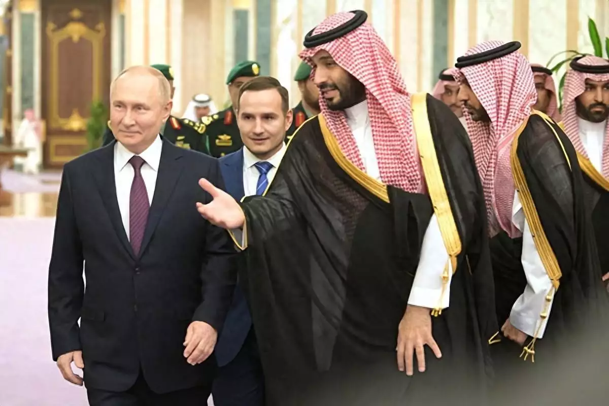 Putin's whirlwind visit to Russia to broadcast articles in the Middle East 