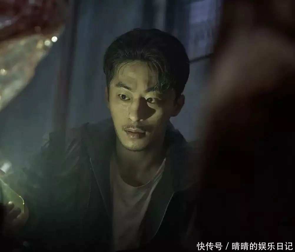 看完6集韩剧《寄生兽》,我感慨万千,悬疑剧这么拍何愁没观众曹国公李贞:身为朱元璋的姐夫,是明代第一位被追封为郡王的驸马 看完6集韩剧《寄生兽》,我感慨万千,悬疑剧这么拍何愁没观众曹国公李贞:身为朱元璋的姐夫,是明代第一位被追封为郡王的驸马