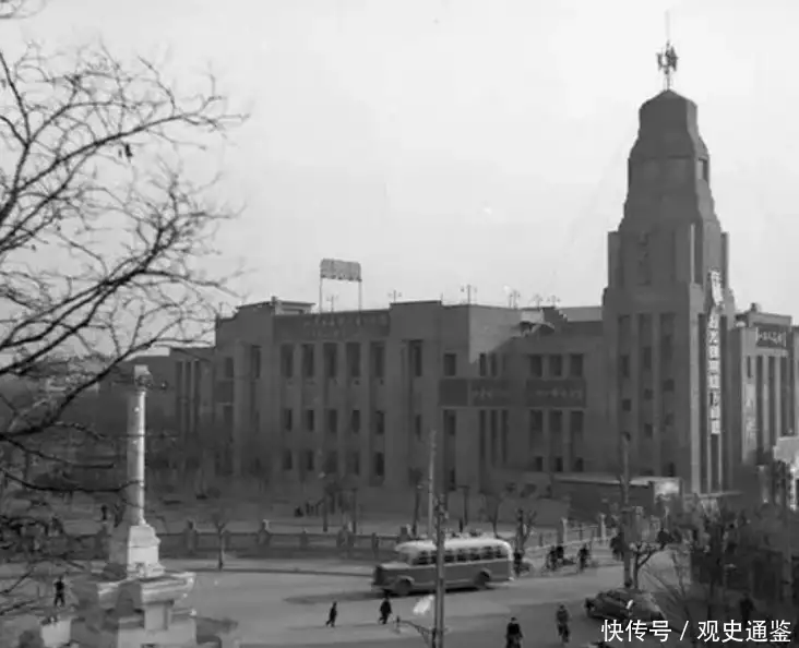 TNUMBERDLX被枪毙后,他三个儿子找到田喜荣李克才:请帮我的父亲正名22年前,体格2米42的张俊才娶了1米65的妻子,如今怎么样了(图14) TNUMBERDLX被枪毙后,他三个儿子找到田喜荣李克才:请帮我的父亲正名22年前,体格2米42的张俊才娶了1米65的妻子,如今怎么样了(图14)