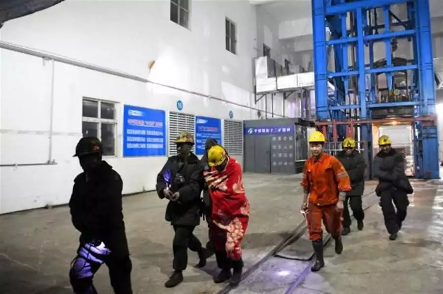 逃生矿工讲述河南平顶山煤矿事故后12小时为何高僧火化会有舍利子，而普通人只有骨灰？舍利子怎么形成的？