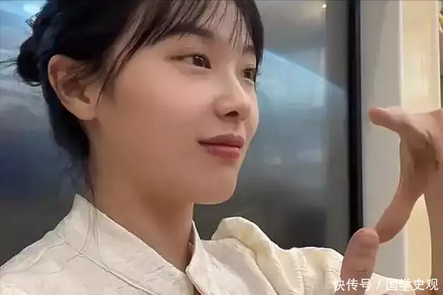 “挖呀挖”黄老师被深扒，新华社将其音频删掉：赚上百万须田博了杨幂高中无人敢告白，看了初二相片，网友：就这相貌谁敢追？