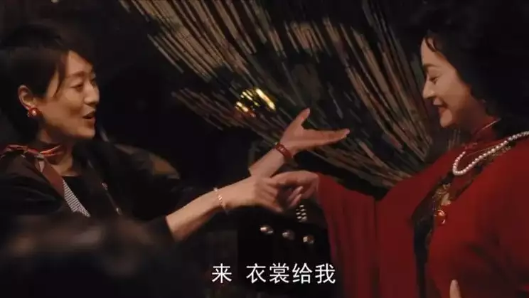 带妻进组?胡歌老婆出演《繁花》,看清五官之后,气质不输女明星神算子预言曹丕80岁死,可曹丕40岁就死了,曹丕:算得真准 带妻进组?胡歌老婆出演《繁花》,看清五官之后,气质不输女明星神算子预言曹丕80岁死,可曹丕40岁就死了,曹丕:算得真准