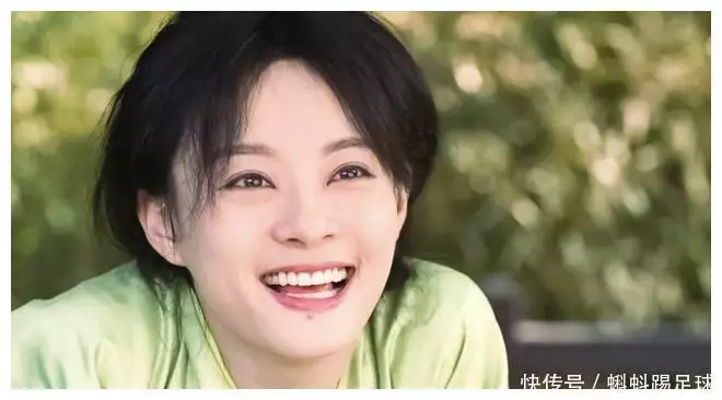 “比不过周迅斗不过海清”，在电影圈孙俪无处不尴尬，都怪邓超？放弃香港女首富何超琼，娶港姐李嘉欣，许晋亨如今才60岁已拄拐杖