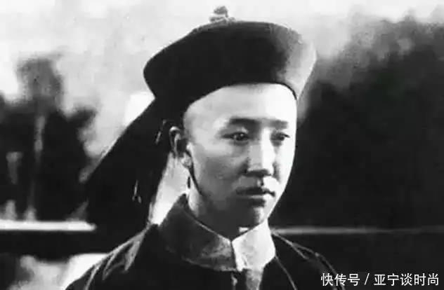 新中国最后一位王爷，住豪华王府，活到2014年 第1张
